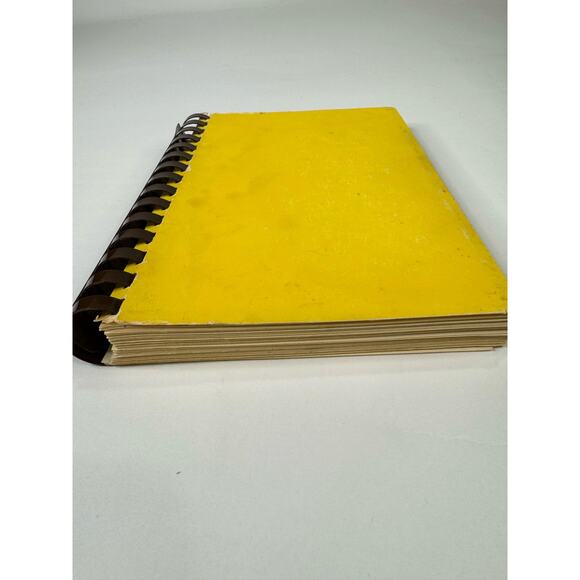 Vintage Church Cookbook St. Marys Catholic Church Freeport IL 1984 Midwest - Picture 3 of 5